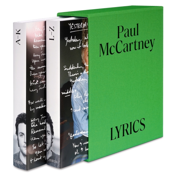 Vorderes Coverbild Paul McCartney - Lyrics Deutsche Ausgabe